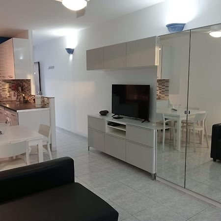 Orita Apartment Las Galletas Exterior photo